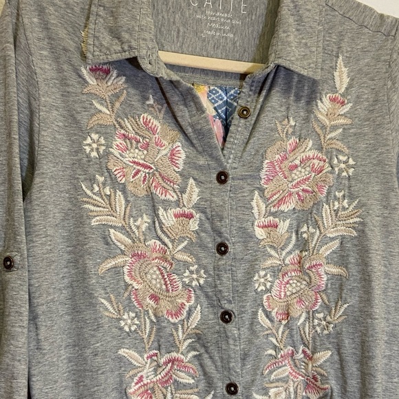 Caite Anthropologie - Embroidered Button Front Shirt - 3/4 sleeve - Picture 4 of 9
